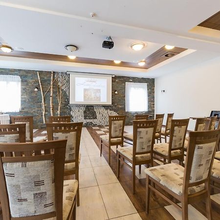 Hotel Jakec Trije Kralji Na Pohorju Zgornja Loznica エクステリア 写真
